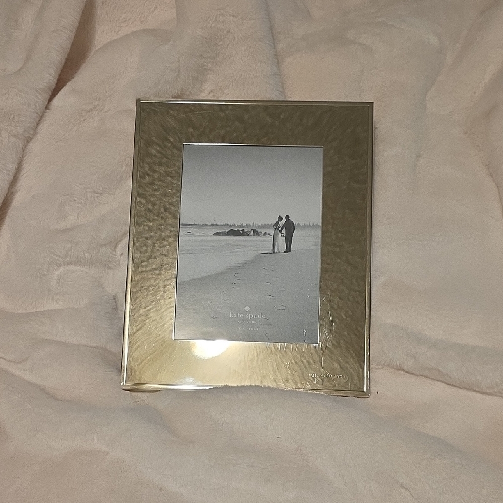 Kate Spade Mr. And Mrs. Silver Picture Wedding Frame.